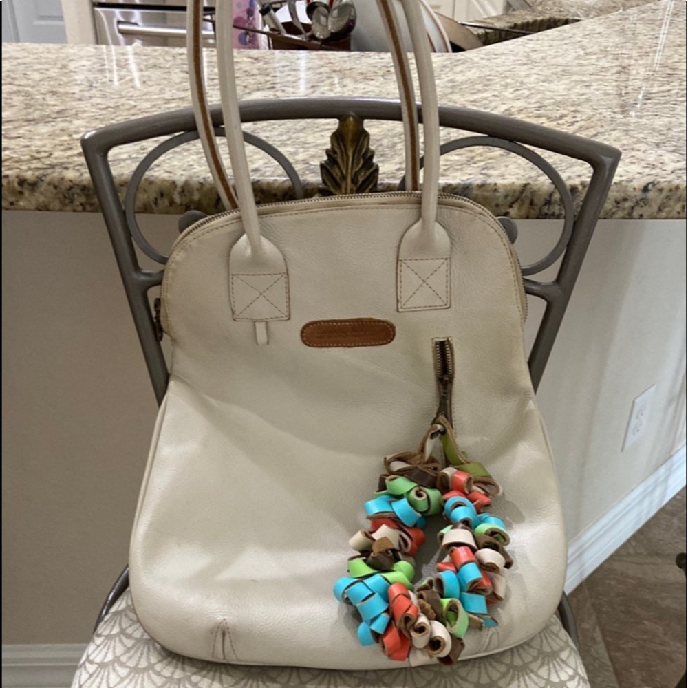 Cuero Papel & Tijera Yerbabuena Large Leather Purse